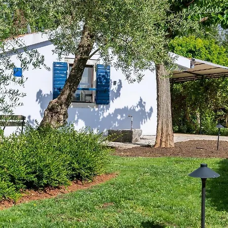 Mit Privatpool Für 2 Personen Ca 30 Qm In Sveti Ivan Dobrinjski, Kvarner Bucht Krk Сasa de vacaciones *