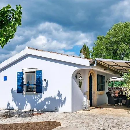 Holiday home Mit Privatpool Fuer 2 Personen Ca 30 Qm In Sveti Ivan Dobrinjski, Kvarner Bucht Krk